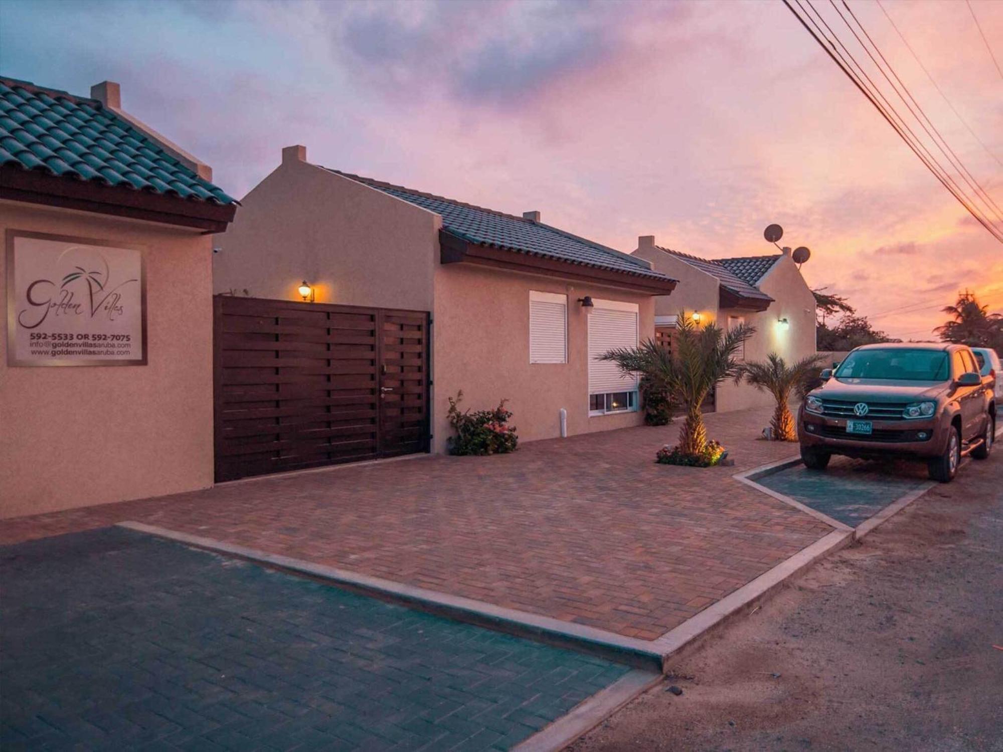 Golden Villas Παλμ Μπιτς Εξωτερικό φωτογραφία