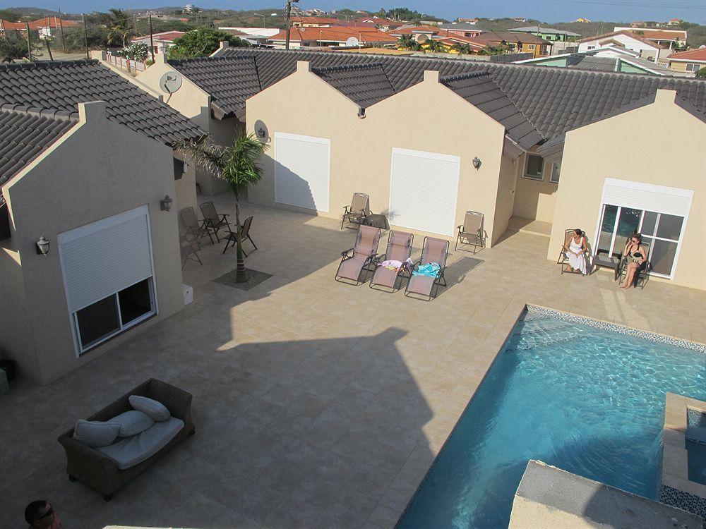 Golden Villas Παλμ Μπιτς Εξωτερικό φωτογραφία